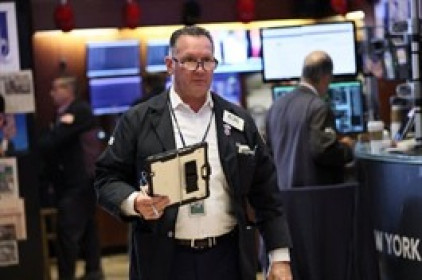 S&P 500 đứt mạch 3 phiên tăng liên tiếp