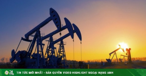 Giá dầu tăng mạnh nhất trong 3 tháng vì Nga hạn chế xuất khẩu
