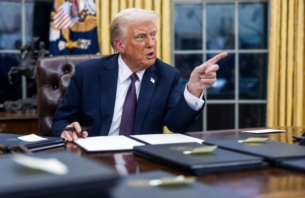 Ông Trump lại tuyên bố áp thuế 100% với mặt hàng này