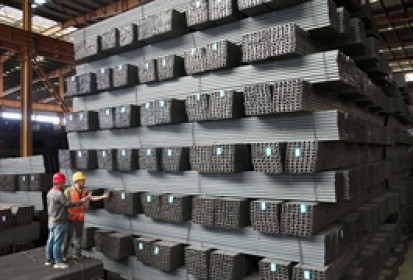 Dư thừa công suất đe dọa ngành thép ASEAN