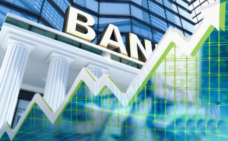Cổ phiếu ngân hàng điều chỉnh: Giá hời hay hết thời?