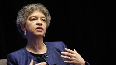 Thêm một quan chức Fed thận trọng về việc giảm lãi suất