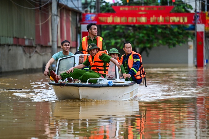 Lũ các sông miền Bắc đang lên