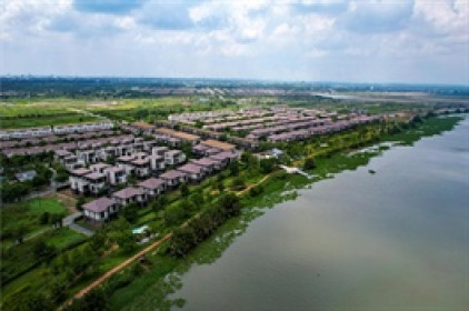 UBCKNN “bật đèn xanh” cho đợt phát hành 100 triệu cp của Nam Long