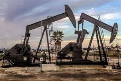 Dầu tăng hơn 1% sau khi OPEC+ tăng sản lượng ít hơn so với dự báo