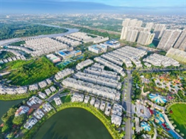 Giá bán trung bình bất động sản trên toàn quốc vượt 100 triệu đồng/m2