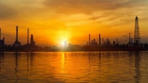 Dầu tăng lên cao nhất trong 1 tuần do lo ngại về nguồn cung của Nga