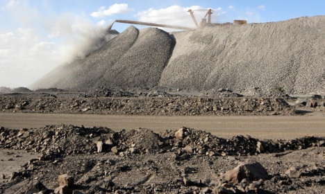 Trung Quốc siết thêm xuất khẩu đất hiếm