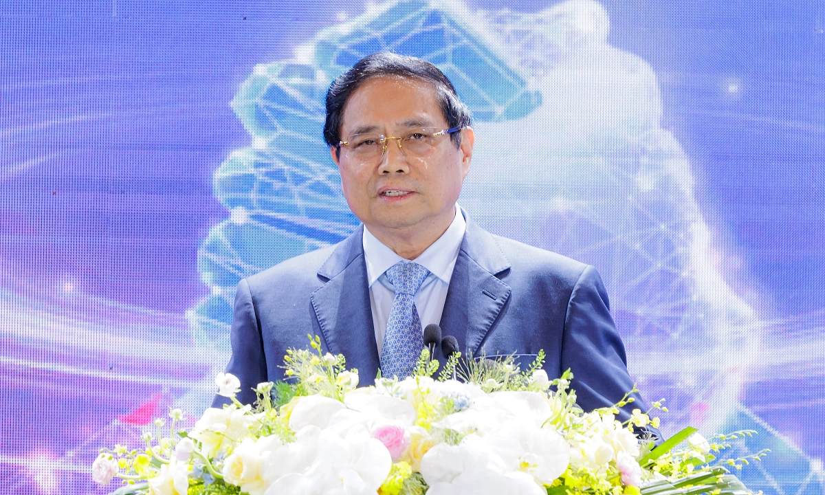 Thủ tướng: GDP năm nay có thể đạt mục tiêu tăng trên 8%