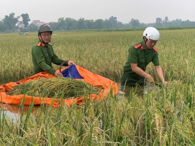 Chủ tịch Hà Nội: Thành phố bị động từ khâu dự báo sau bão Bualoi