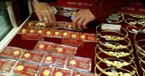 Nhập khẩu vàng: 'Mở cửa' nhưng không khác gì mô hình độc quyền cũ?