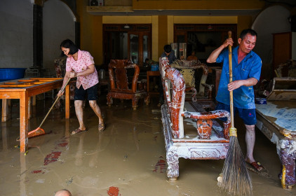 Hỗ trợ 400 tỷ đồng cho bốn tỉnh khắc phục hậu quả mưa lũ