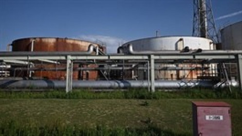 Dầu giảm về gần mức đáy 5 tháng