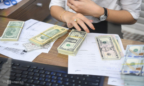 Gần 8 tỷ USD kiều hối về TP HCM trong 9 tháng