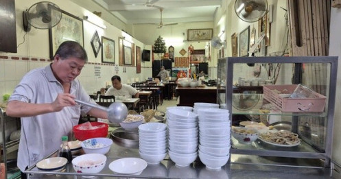 Có thật quán ăn lâu năm vẫn sống khỏe giữa bão cạnh tranh ngành F&B?