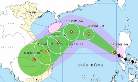 Bão Fengshen vào Biển Đông, gió giật cấp 13