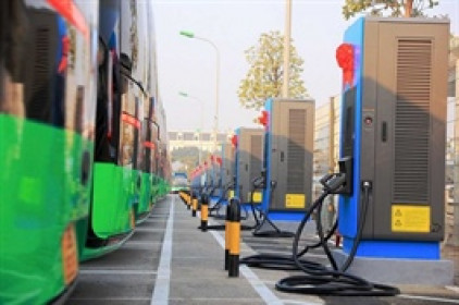 Bến xe Miền Tây tính chuyện đầu tư trạm sạc xe điện