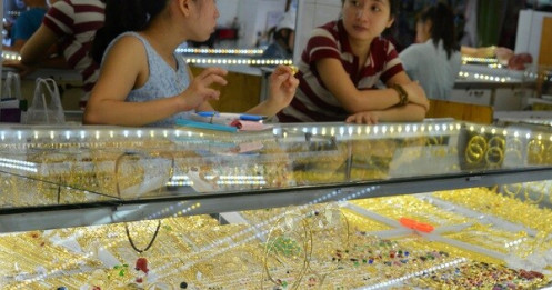 Sáng 21-10, vừa mở cửa, giá vàng miếng SJC tăng hơn 3 triệu đồng