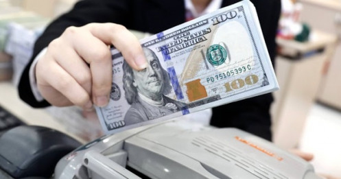 Chiều 22/10, giá USD tự do gây bất ngờ