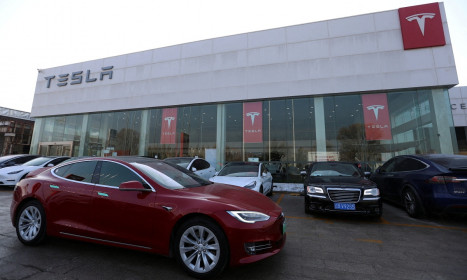 Tesla đạt doanh thu kỷ lục