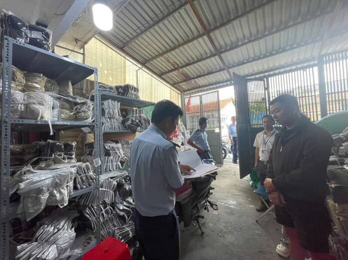 Quản lý thị trường TP HCM tăng cường giám sát, kiểm tra hoạt động kinh doanh vàng