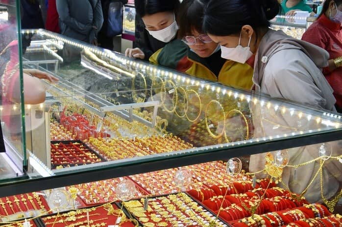 Tối 23-10, giá vàng miếng SJC tăng trở lại