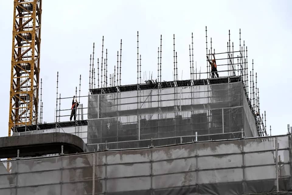 Trung Quốc siết sản xuất thép: Giá thép cây bật tăng, ngành thép toàn cầu chấn động