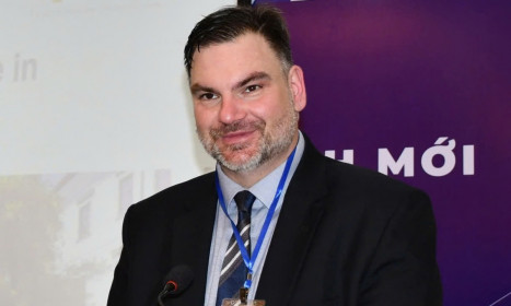 'Người dân không mua, thuê nổi nhà là bài học của các siêu đô thị'