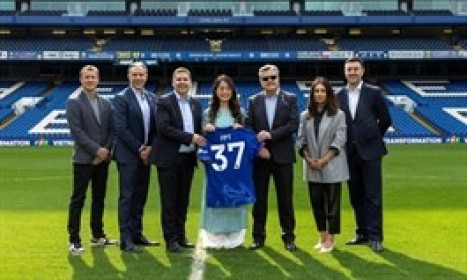 FPT "bắt tay" quỹ đầu tư 90 tỷ USD đứng sau CLB Chelsea