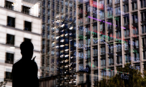 Chứng khoán Trung Quốc lên cao nhất 10 năm