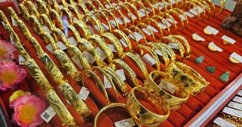 Tối 30-10, giá vàng miếng SJC, vàng nhẫn tăng cả triệu đồng