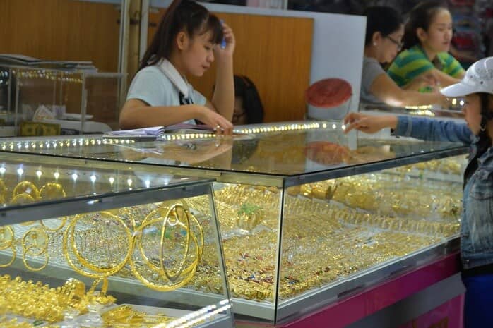 Giá vàng hôm nay, 1-11: Sụt giảm rất mạnh