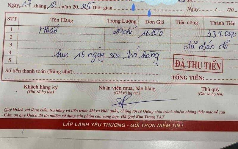 Giá vàng đảo chiều bất ngờ, nhiều người vét sạch két mua vàng, chưa nhận được hàng đã lỗ nặng