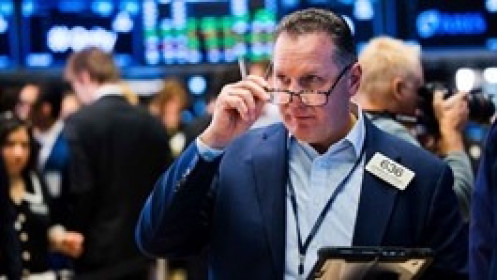 Nasdaq Composite khởi động tháng 11 với sắc xanh