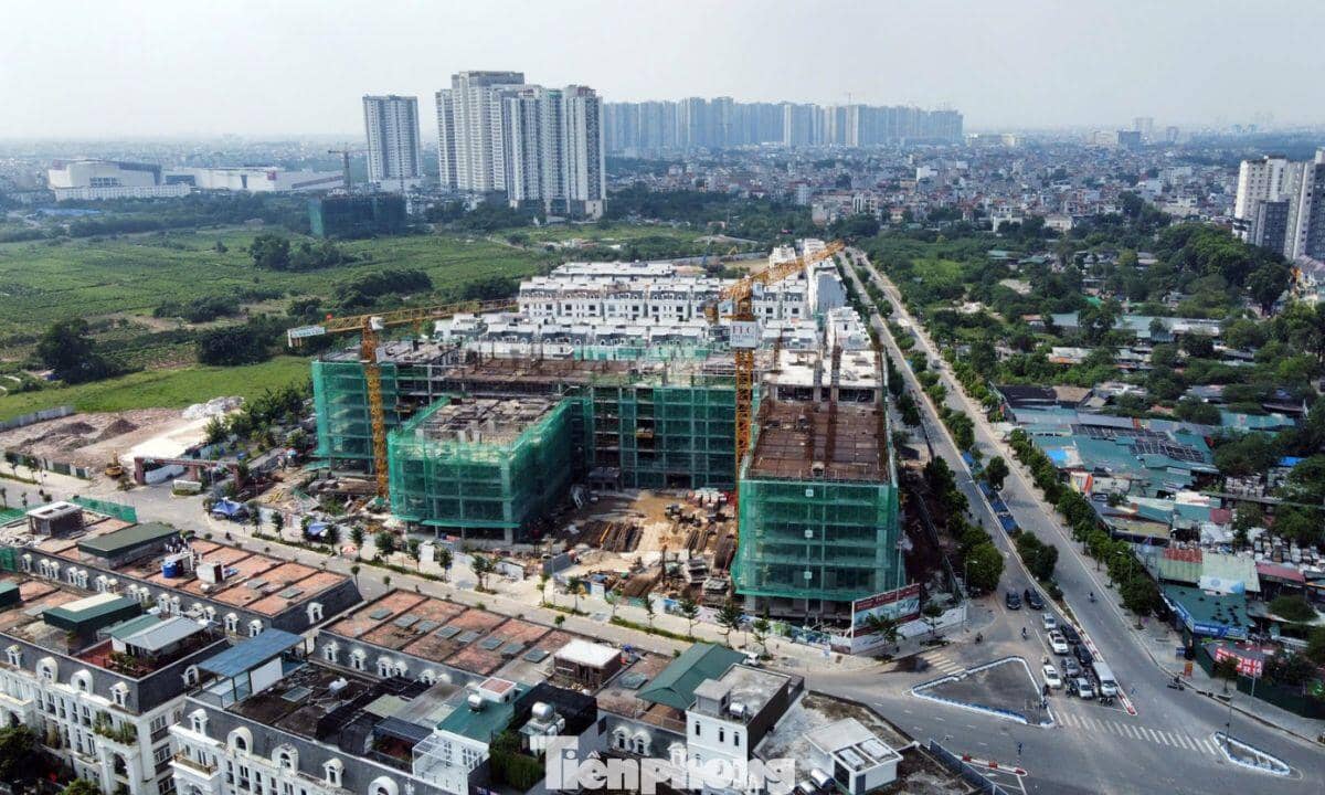 Giá chung cư Hà Nội ngưỡng 100 triệu đồng/m2, người mua 'đuối sức'