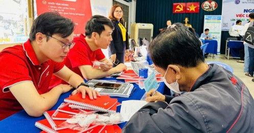 Nhiều bất cập khi sử dụng hợp đồng lao động điện tử