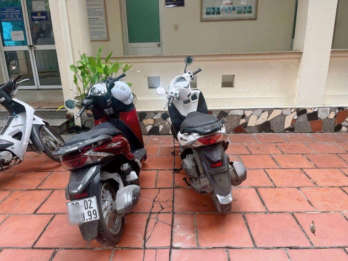 Xử lý người phụ nữ tự mua biển số '9999' lắp vào xe máy để lưu thông