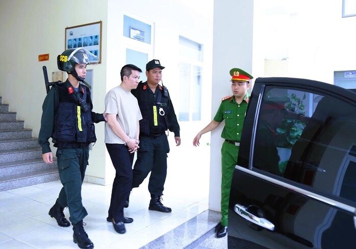 Công ty của chồng Đoàn Di Băng kinh doanh gì mà “lọt tầm ngắm” điều tra?