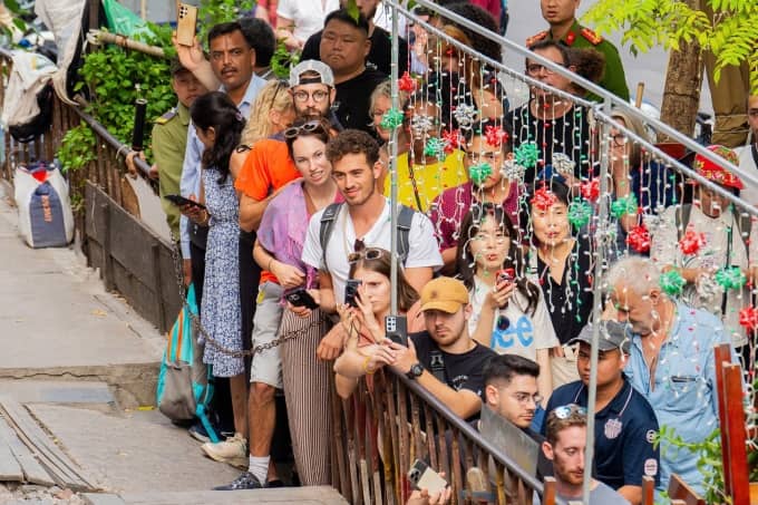 Khách đến Hà Nội tăng mạnh, đạt 91% mục tiêu năm 2024