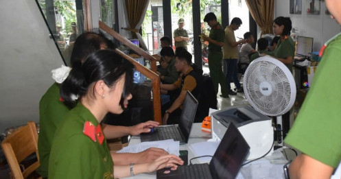 Triệt phá 'lò sản xuất' tài khoản ảo cho đối tượng lừa đảo ở Campuchia