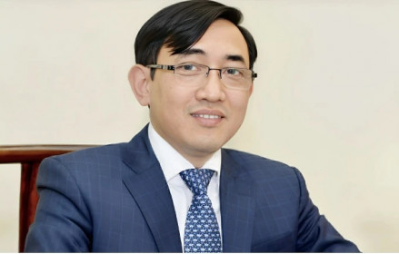 Giáo sư giàu nhất Việt Nam: Top 5 trên sàn chứng khoán, sắp là tỷ phú USD