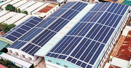 Doanh nghiệp điện mặt trời than khó vì "mỗi địa phương làm một kiểu"