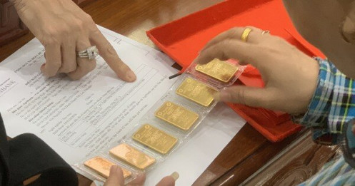 Sự kiện: Biến động giá vàng