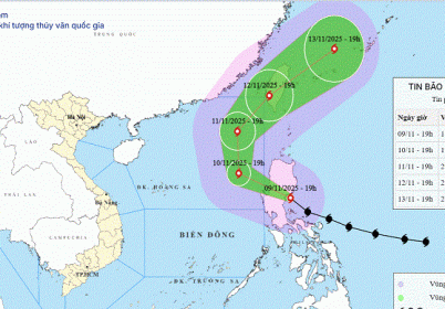 Tin bão mới nhất ngày 10/11: Siêu bão Fung Wong sáng mai sẽ vào Biển Đông