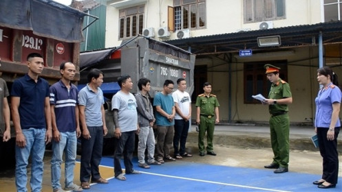 Triệt phá đường dây "cát tặc" điều hành qua Zalo