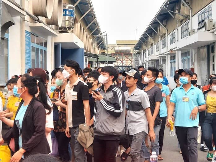 TP HCM: Người lao động ở phường, xã nào được tăng lương tối thiểu 870.000 đồng/tháng từ năm 2026?