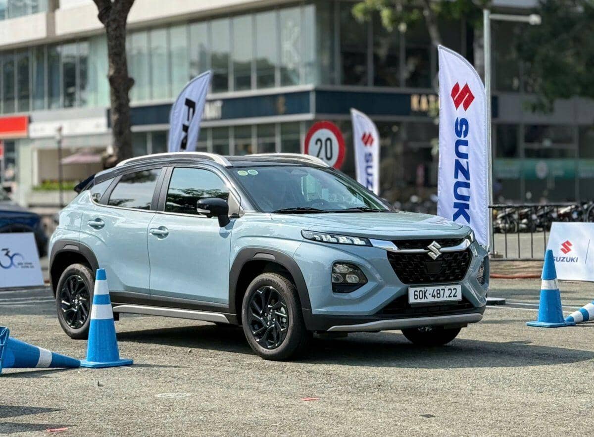 Thuế tiêu thụ đặc biệt cho xe hybrid sắp giảm 30%