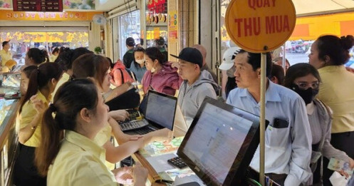 Cuối ngày 12-11, giá vàng miếng SJC "quay xe" giảm