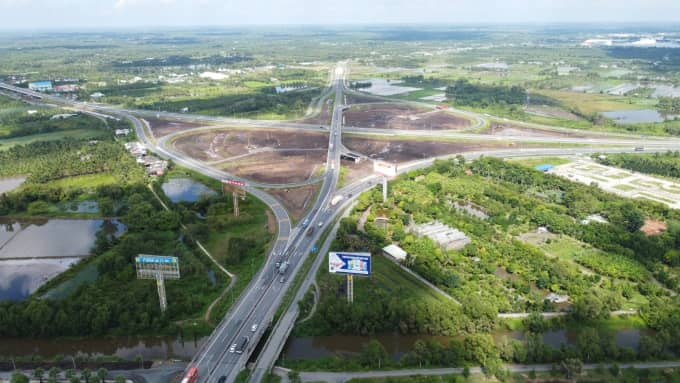 Bốn dự án giao thông được khởi công dịp 19/12
