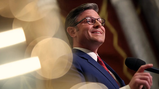 Hạ viện Mỹ thông qua dự luật mở cửa lại Chính phủ, chờ ông Trump phê duyệt